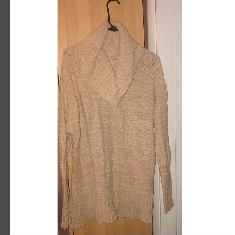 BNWOT - Cowl Neck Long Sleeved Sweater Sweater